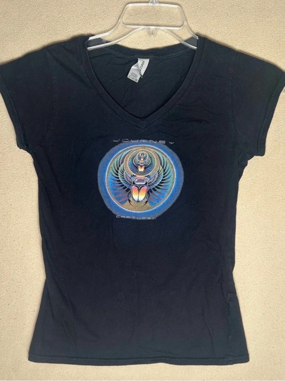 Rock graphic Tshirt Journey size XS Rocknroll t-shirt black V-neck xs women’s